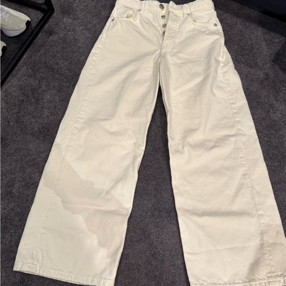 Zara Off-White Flare Jeans